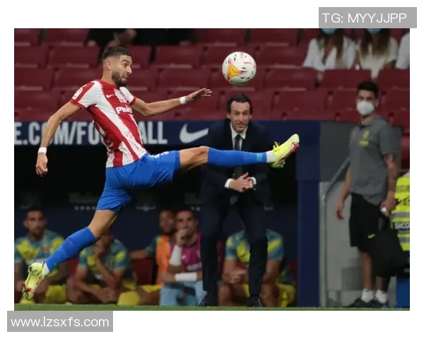 中超精彩对决尤文图斯狂胜马竞乌龙球引发全场热烈反响