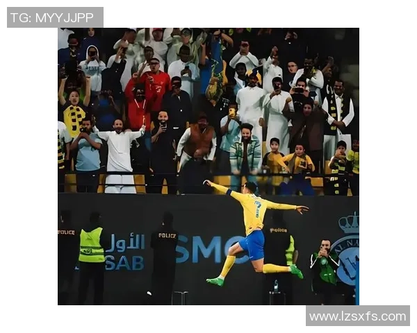 国王杯精彩对决里昂逆转利物浦帽子戏法引爆全场激情