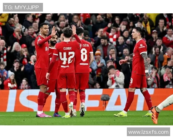 欧联杯精彩对决利物浦逆转那不勒斯全场沸腾补时绝杀回顾