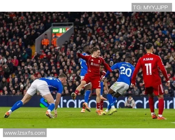 英超激战：尤文图斯狂胜利物浦四球乌龙球成比赛转折点解析