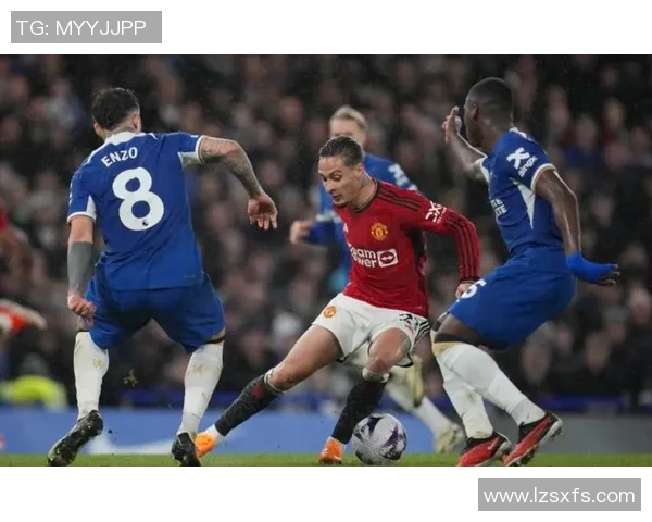 英超经典对决曼联逆转皇马补时绝杀引爆全场激情