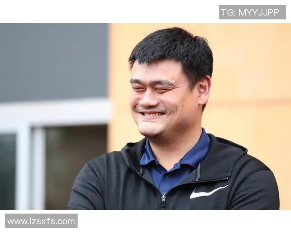 姚明与马布里背后的教练与管理者如何塑造中国篮球未来