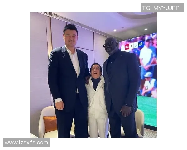 姚明与成龙携手推广篮球文化，共同点燃体育与电影的激情火花