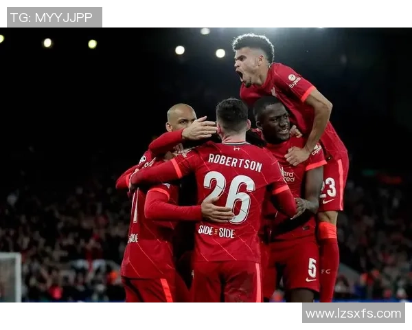 国王杯惊天逆转利物浦4-0战胜巴黎圣日耳曼引发全场狂欢