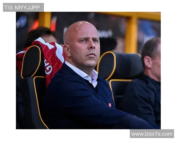 意甲焦点战利物浦与切尔西握手言和红牌争议引发热议与转会传闻 意甲焦点战利物浦与切尔西握手言和红牌争议引发热议与转会传闻