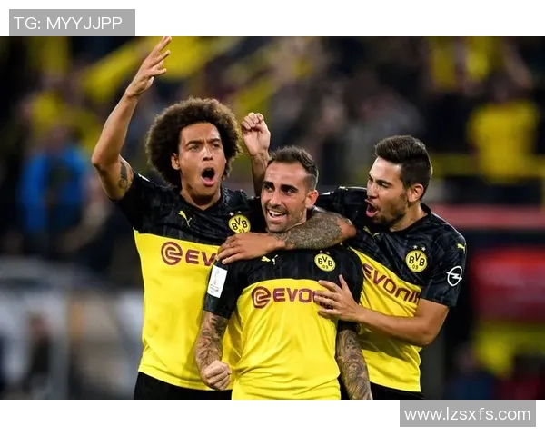 德甲精彩对决利物浦与多特蒙德战成平局神扑瞬间引发全场热议 德甲精彩对决利物浦与多特蒙德战成平局神扑瞬间引发全场热议