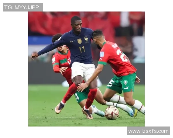 世界杯精彩对决巴萨逆转拜仁帽子戏法点燃全场激情