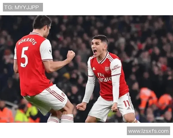 中超激战波尔图与阿森纳互交白卷神奇扑救成比赛焦点