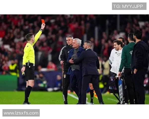 皇马大胜巴黎圣日耳曼5-1神扑精彩瞬间引发全场热潮