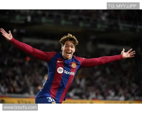 世界杯精彩对决巴萨逆转拜仁帽子戏法点燃全场激情