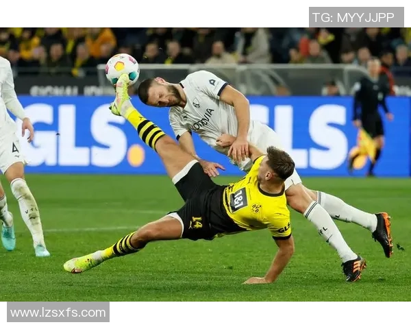 德甲焦点战：里昂小胜多特蒙德引发全场热议与反思